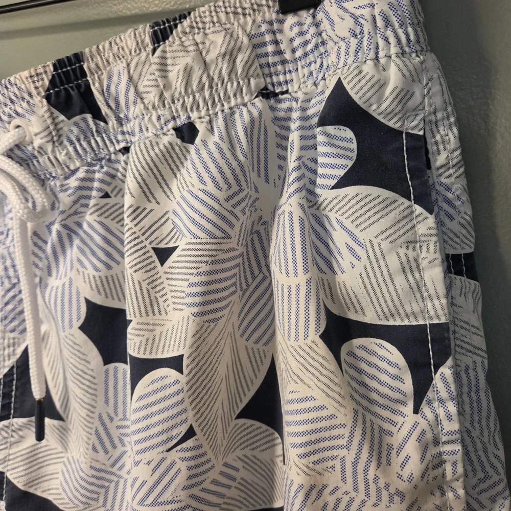 Tommy Hilfiger men size